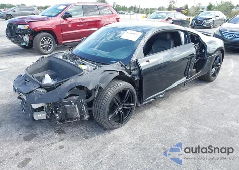 2014 Audi R8 4.2 z USA, uszkodzony, nr VIN WUAAUAFG6EN001685